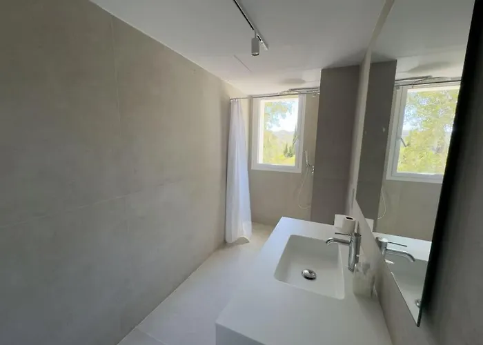 Zafiro 12 Pax, Pool, Sea Views, Rooftop *