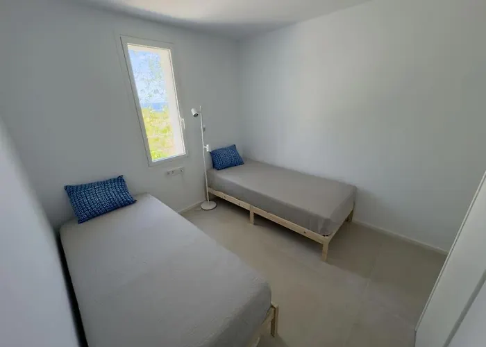 Zafiro 12 Pax, Pool, Sea Views, Rooftop *